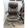 Image 1 : New Brown Bonded Leather Executive Office Chair
