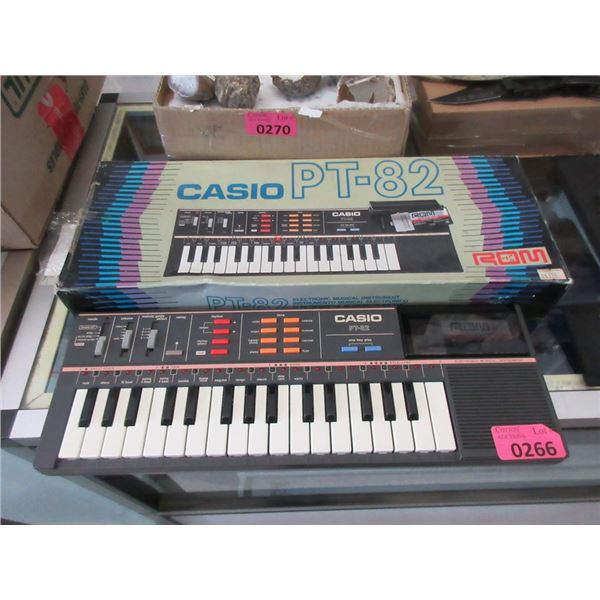 Vintage Casio PT-82 Mini Keyboard