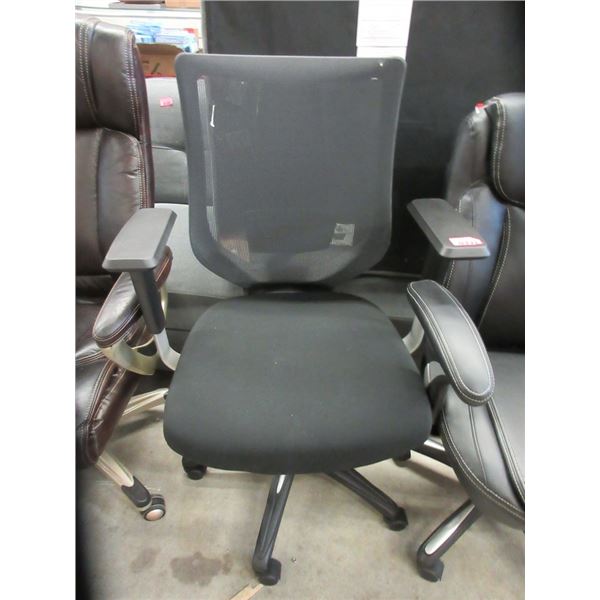 Mesh Back Office Chair with Adjustable Lumbar