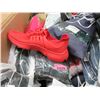 Image 1 : 15 New Pairs of Assorted Footwear