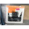 Image 1 : 6 Packages of Halloween Decorations