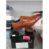 Image 1 : Pair of Men's Size 9.5 Dress Shoes