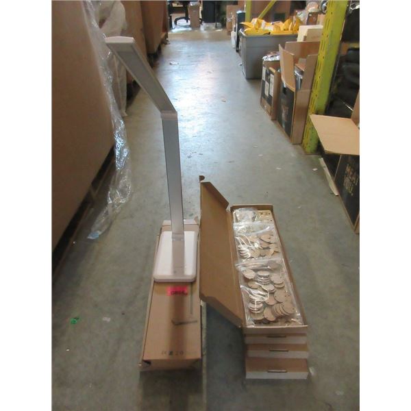 2 LED Desk Lamps & 5 Birthday Reminder Boards