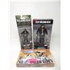 Image 1 : Walking Dead Trading Card Set & 2 Figurines