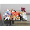 Image 1 : 30 TY Beanie Babies with Attached TY Tags