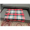 Image 1 : Plaid Throw Blanket - 58" x 60"