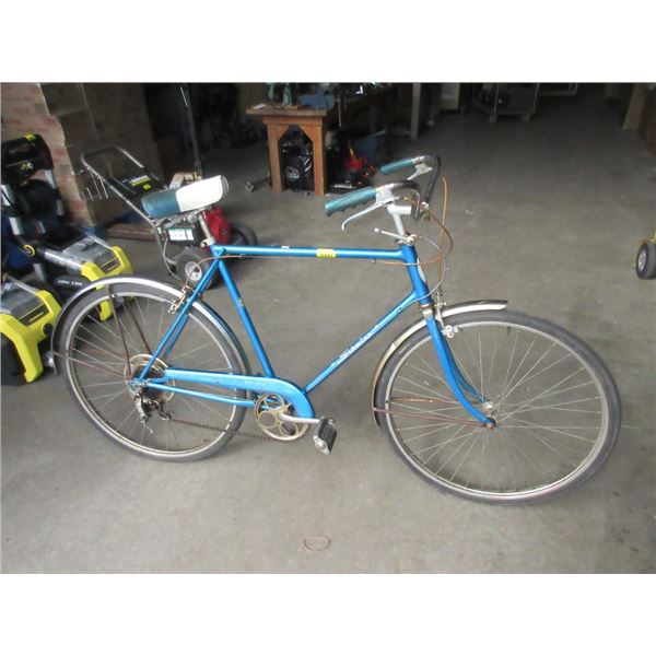 Schwinn Collegiate 5 Speed Bicycle