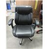 Image 1 : Black Bonded Leather Office Chair