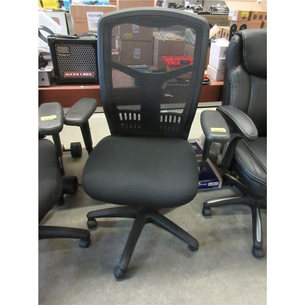 Mesh Back Office Chair with Adjustable Lumbar