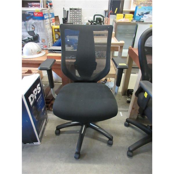 Mesh Back Office Chair with Adjustable Lumbar