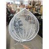 Image 1 : White Hanging Basket Patio Chair - Store Return