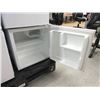 Image 2 : White Danby Bar Fridge, working