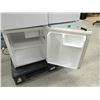 Image 2 : White GE Bar Fridge, working