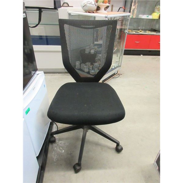 Mesh Back Office Chair with Adjustable Lumbar