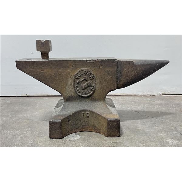 Antique Vulcan Blacksmith Anvil 105lb