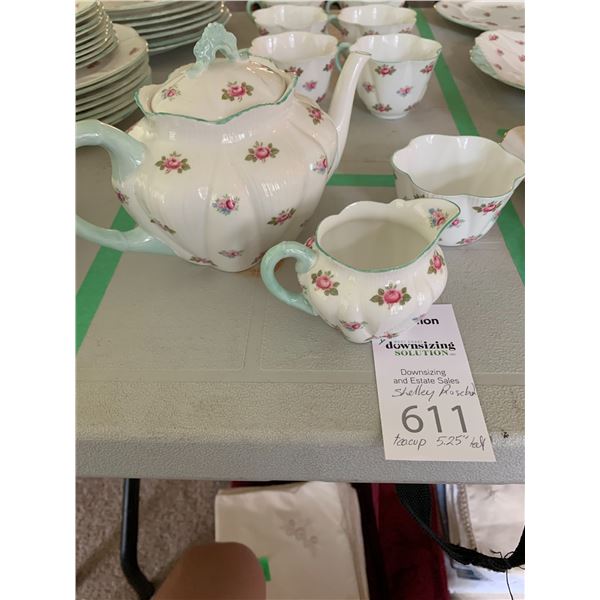 China Shelley, ;Rosebud'Tea Set A