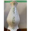 Image 1 : Royal Tara Vase Made in Galway Ireland Cat  A