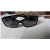 Image 2 : Coach Ladies Sun Glasses Cat A