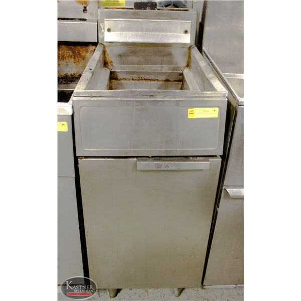 DEEP FAT FRYER FOR PARTS *AS IS*