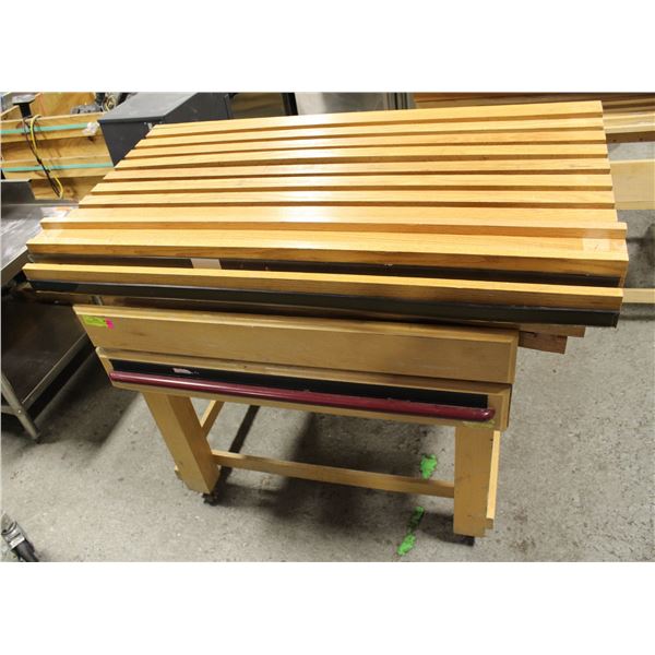 WOODEN GROCERY DISPLAY ON CASTORS