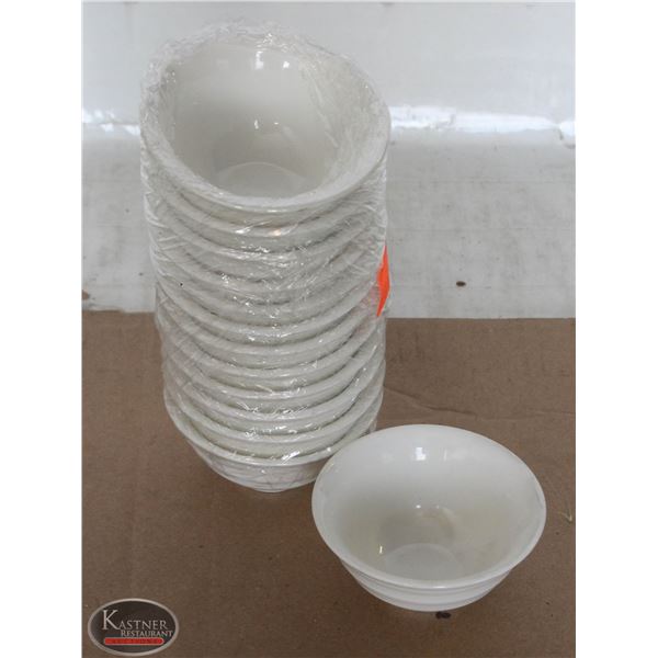 K13 BAILIFF SEIZURE:LOT OF 13 GLASS RAMEKINS