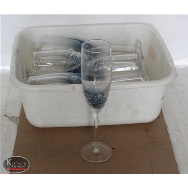 K13 BAILIFF SEIZURE:LOT OF 15 CHAMPAGNE GLASSES