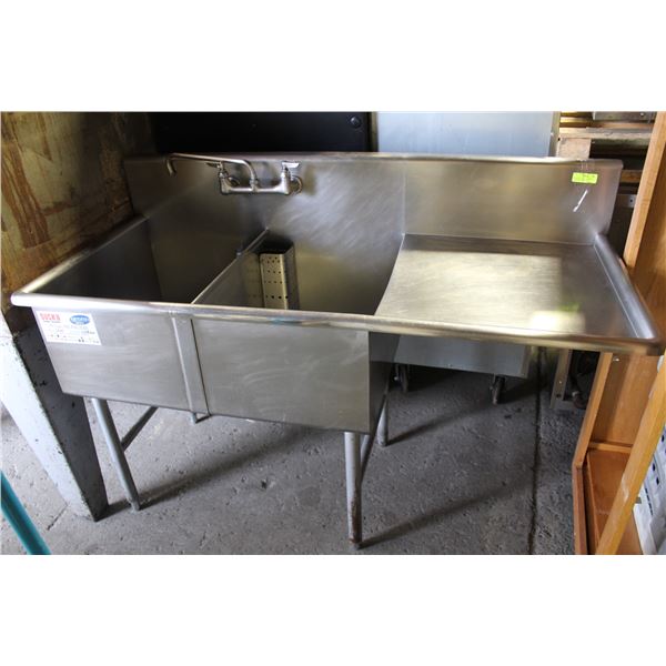 STAINLESS STEEL 2-WELL SINK W/ RIGHT DRAINBOARD &