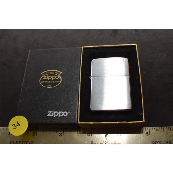 Zippo 1937 American Classic Series Zippo lighter