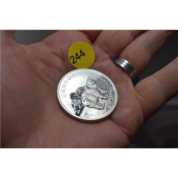 2011 $5 Canada Grizzly 1 oz Sterling