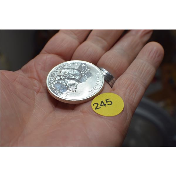 2011 $5 Canada Grizzly 1 oz Sterling