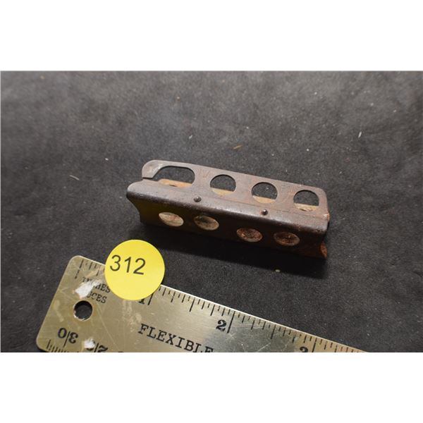 WW II Shell Clip