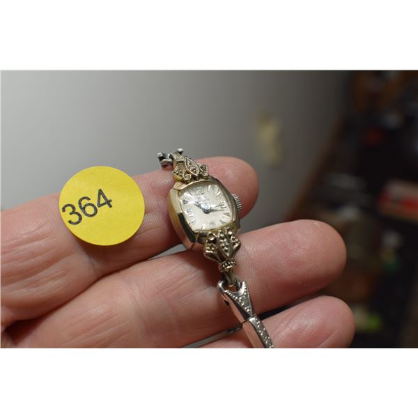 Antique 14K Gruen ladies watch