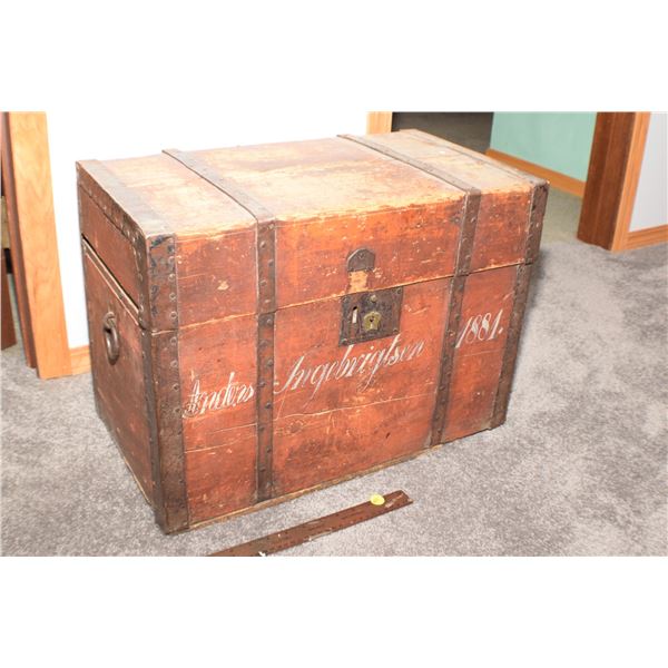1881 Antique Pine chest/Trunk