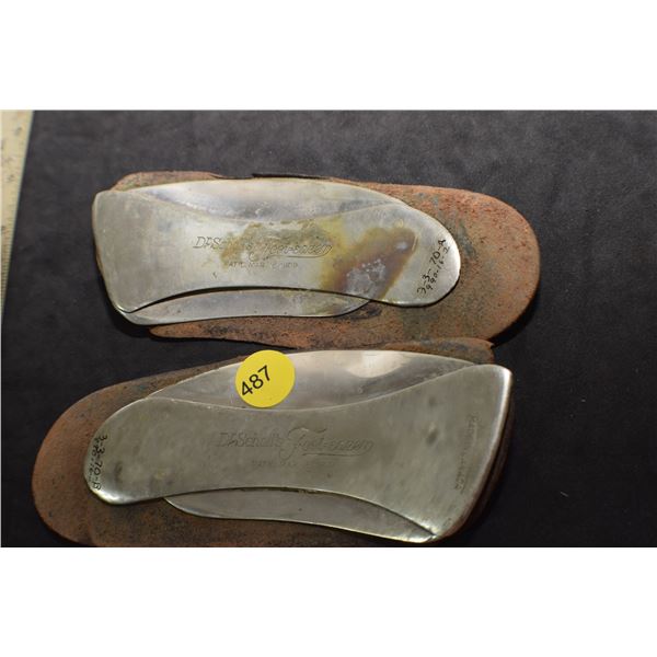 1909 Dr. Scholl's Metal in-steps