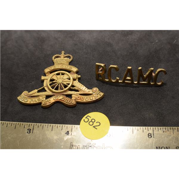 2 X Cdn Regiment badge