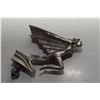 Image 2 : Hood Ornament