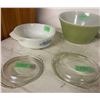Image 2 : 3 Bowls + 3 Misc Lids