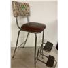 Image 4 : 1950's Vintage Kitchen Step Stool Chair