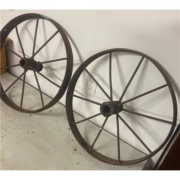 2 Steel Wheels 22"