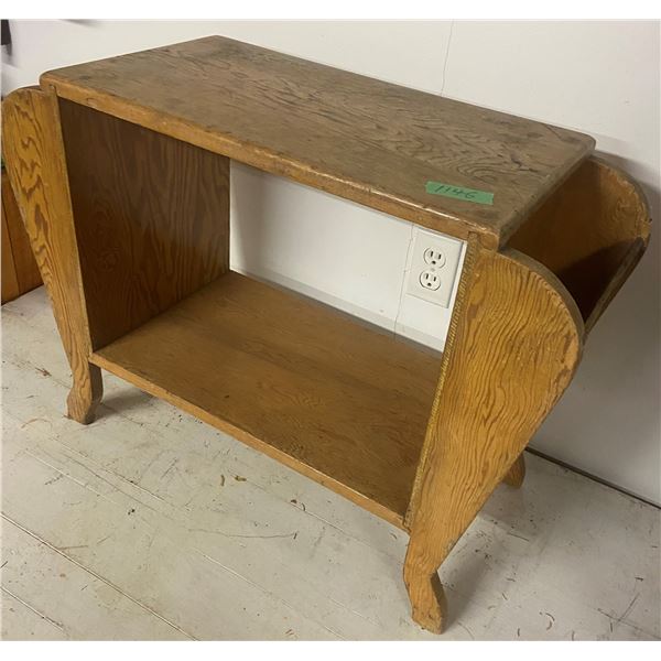 Magazine Stand - Fir 27W x 11D x 20H