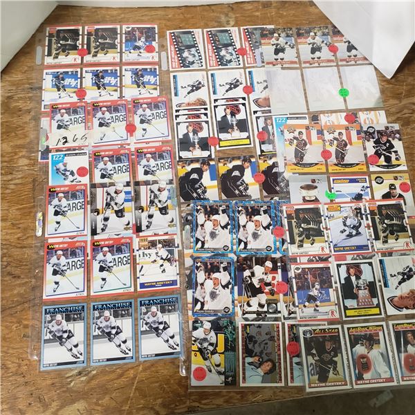 huge Wayne Gretzkey hockey card lot