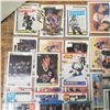 Image 10 : huge Wayne Gretzkey hockey card lot