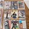 Image 7 : huge Wayne Gretzkey hockey card lot