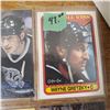 Image 8 : huge Wayne Gretzkey hockey card lot