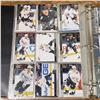 Image 24 : binder full of hockey cards Upper Deck OPC