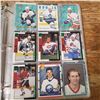 Image 9 : binder full of hockey cards Upper Deck OPC