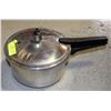 Image 1 : PRESSURE COOKER - COMPLETE