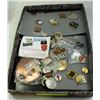 Image 1 : TRAY OF CURLING & SPORTS PINS