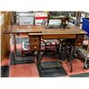 Image 1 : ANTIQUE SINGER SEWING MACHINE