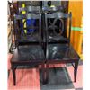 Image 1 : 4 BLACK DINING CHAIRS
